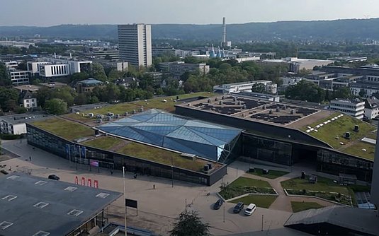 PLATH Intelligence Day 2023 in Bonn - Over 450 guests from government, defense, industry and science. Event in front of AOC Europe with twelve speakers on land-based reconnaissance, ISR and maritime reconnaissance. A look into the future of reconnaissance. Video: PLATH Intelligence Day 2023 (YouTube).