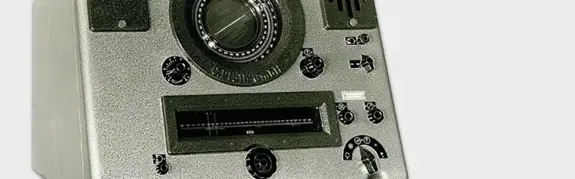 PLATH Direction Finder 50s - Precise radio measuring devices for navigation and communication - 70 years of innovation